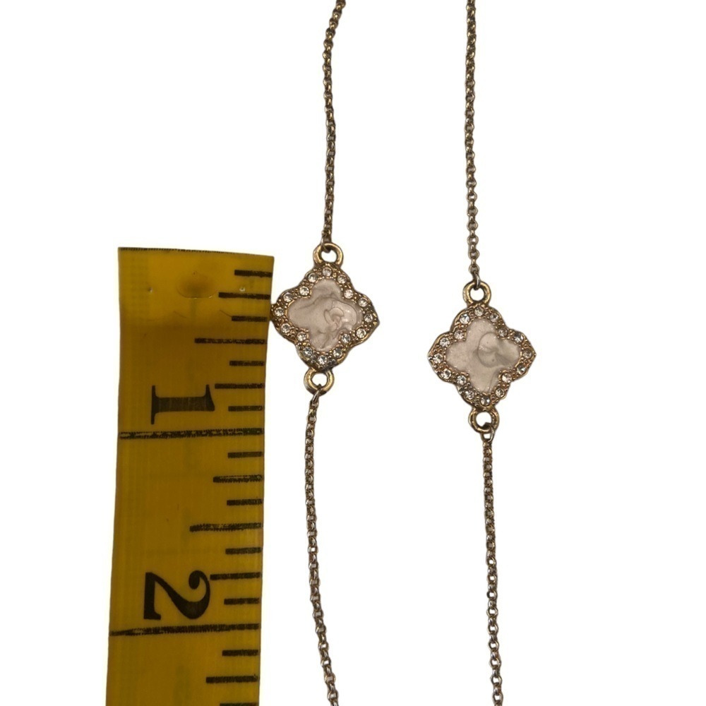 Boutique fine costume gold tone delicate clover necklace enamel crystal diamonds - Picture 9 of 9